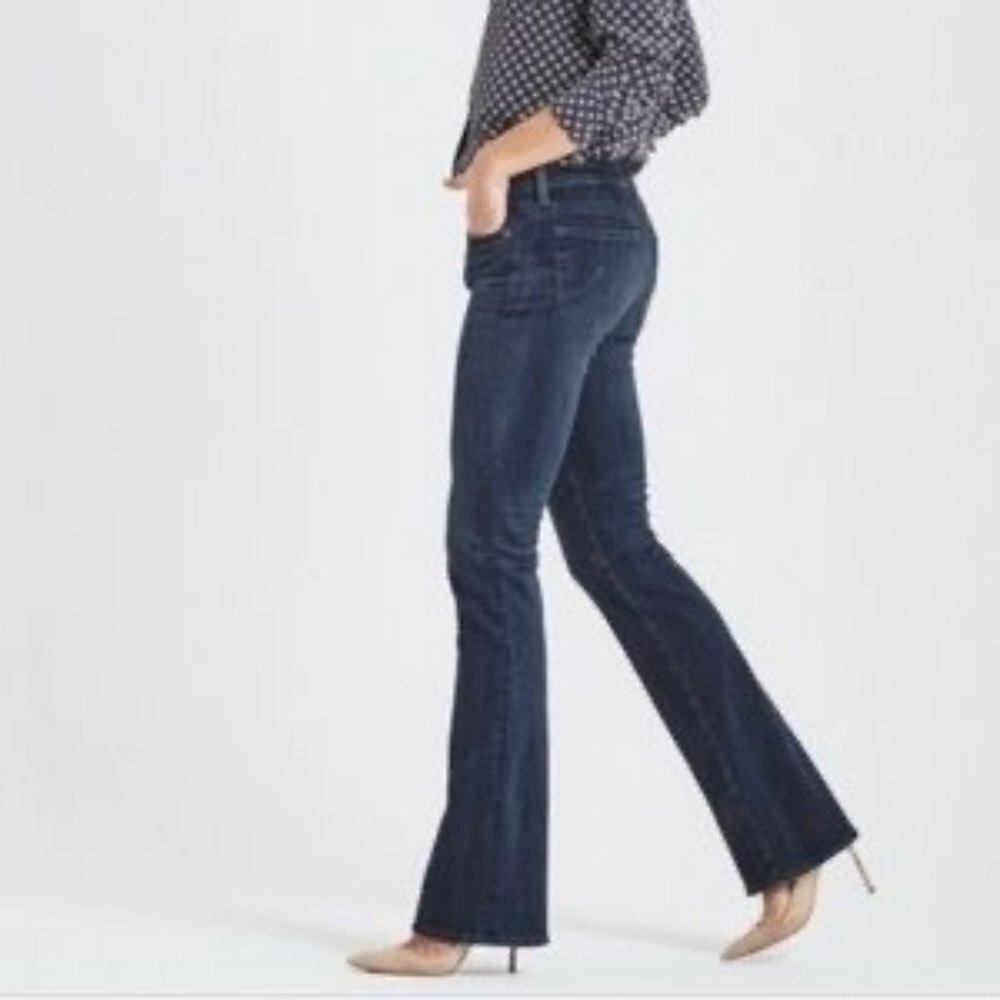 Adriano Goldschmied "The Club" Well-Fitted Flare Jeans - 29R